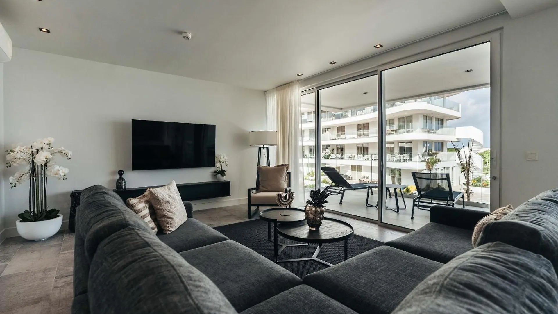 One Mambo Beach Residences By Bocobay Curacao Willemstad