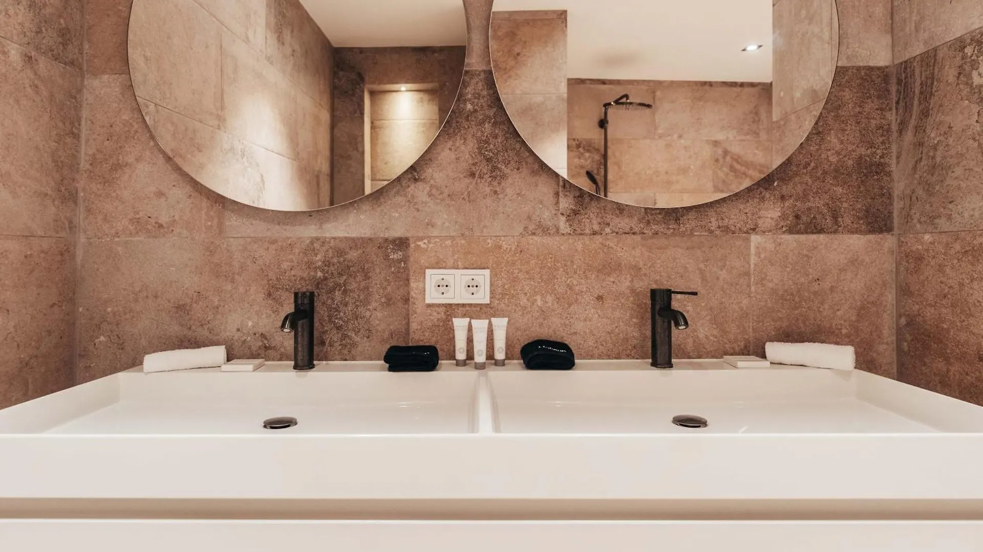 One Mambo Beach Residences By Bocobay Curacao Willemstad