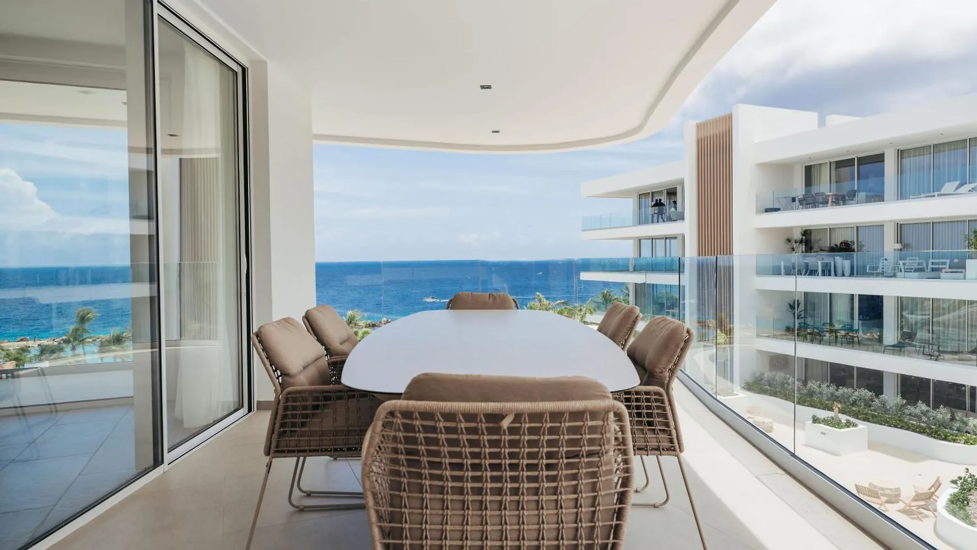Apartament One Mambo Beach Residences By Bocobay Curacao Willemstad