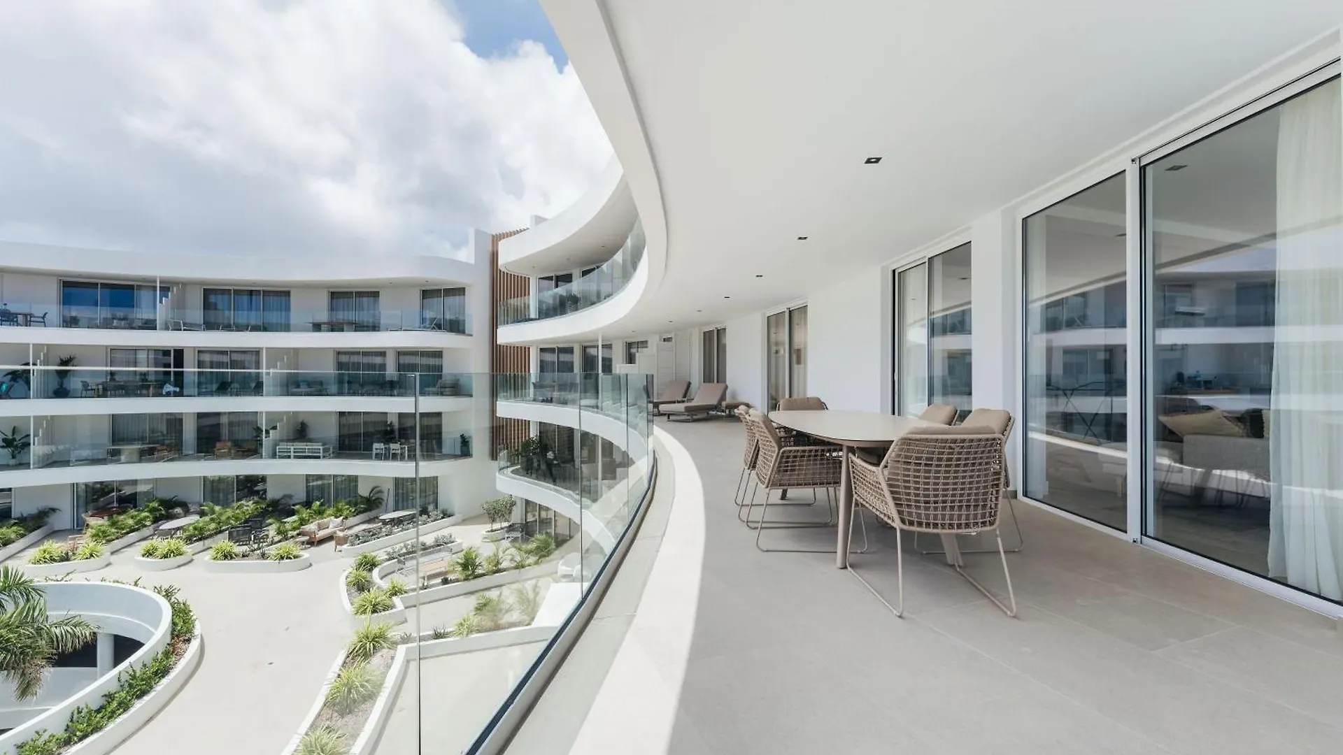 One Mambo Beach Residences By Bocobay Curacao Willemstad Apartament